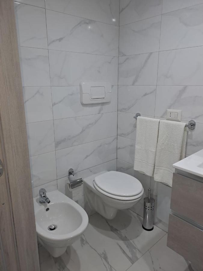 O Vascio E Maradona Apartment Naples Luaran gambar
