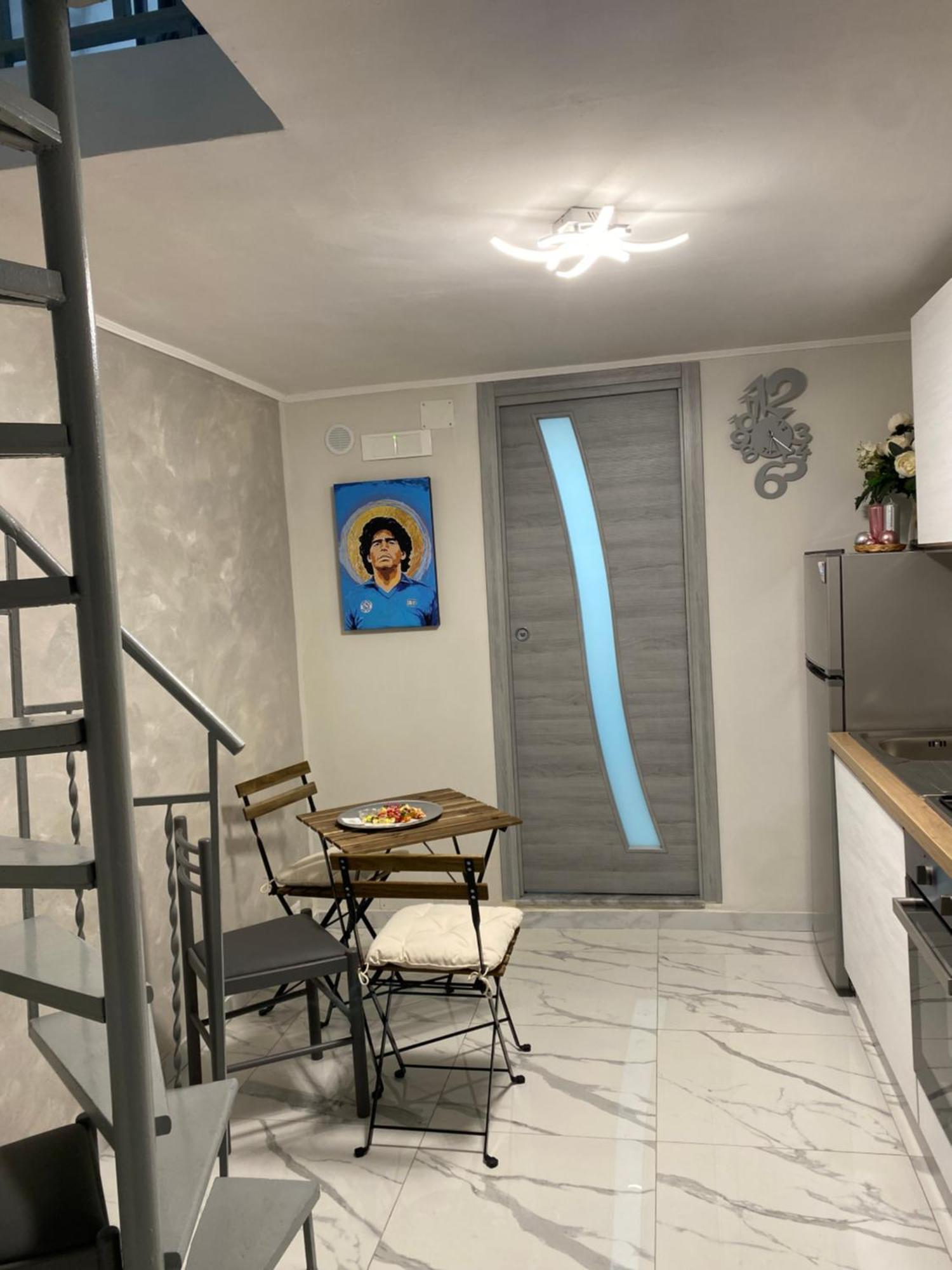 O Vascio E Maradona Apartment Naples Luaran gambar
